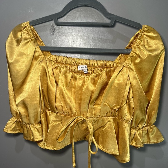 Yellow Gold Moon River Top - Picture 2 of 6